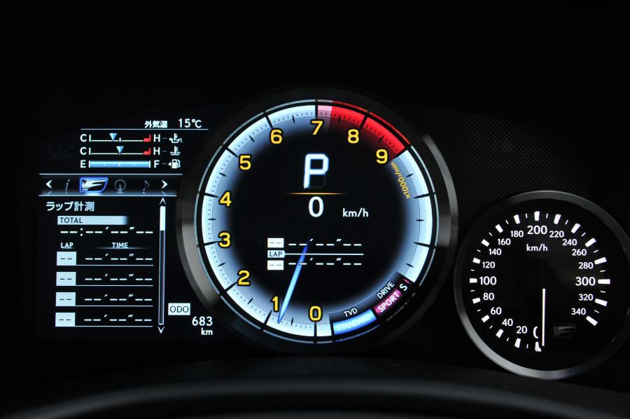 Панель приборов Lexus GS F 2015 года  (JP) (фото 19 из 22)